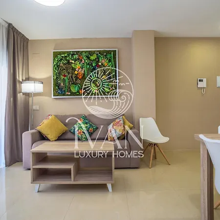Apartment Casa Claudia Ivan Luxury Homes 5ªplta Sur 1ªlinea *