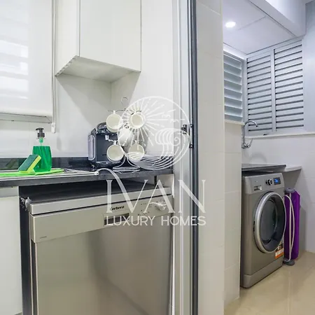 Apartment Casa Claudia Ivan Luxury Homes 5ªplta Sur 1ªlinea *